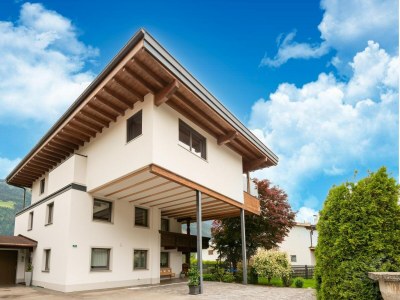 Apartment Apartment in Fügen near Spieljochbahn - Outdoor photo 8