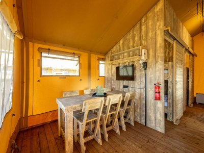 Holiday park Charming Safari Tent by the Lake - Features photo 15