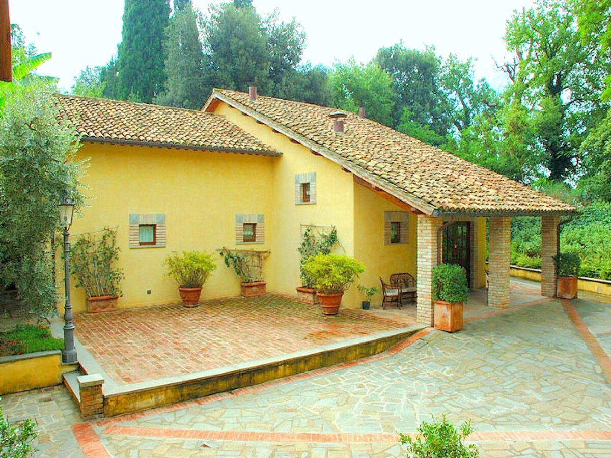 Holiday park Apartment in Perugia mit Pool und Terrasse - Outdoor photo 2