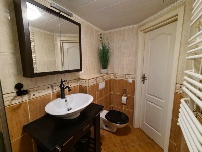 Holiday park Chalet with dishwasher in a park - Features photo 25