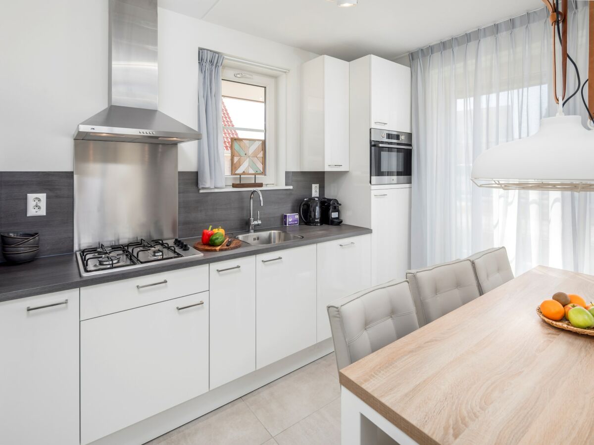 Holiday park Villa in Nieuwvliet-Bad am Strand - Features photo 3