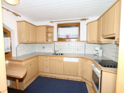 Apartment Chalet in Mayrhofen near Ski Slopes - Features photo 36