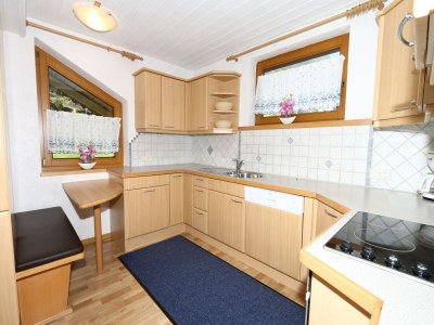 Apartment Chalet in Mayrhofen near Ski Slopes - Features photo 38