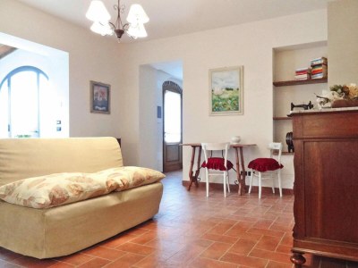 Holiday park Villa in Vinci with Private Pool & Vineyard Views - Features photo 25