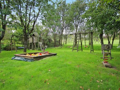 Holiday house Ferienhaus in Mirow für 9 Personen - Outdoor photo 5