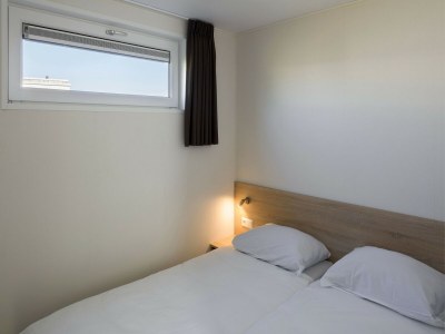 Holiday park Ferienhaus im Nieuwvliet-Bad Beach Resort - Features photo 5