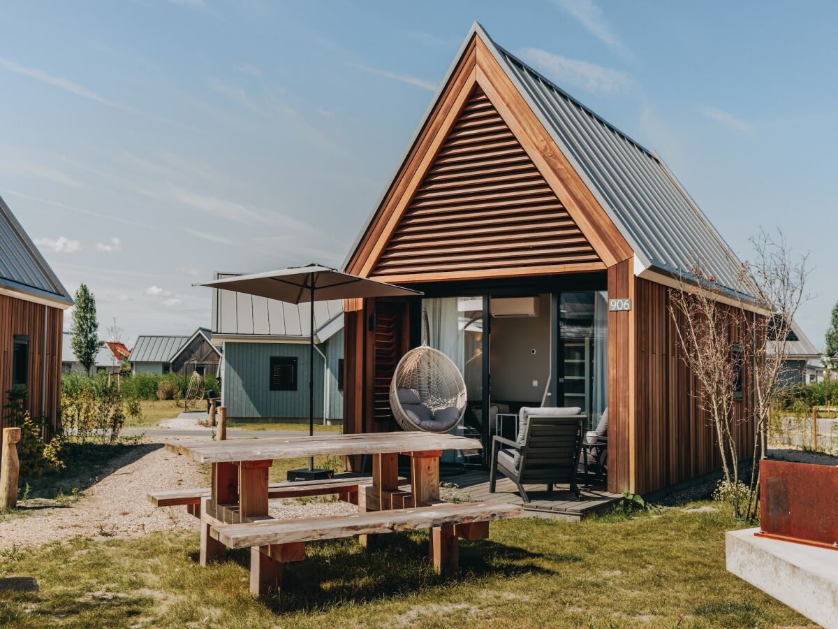 Holiday park Tiny House in Zeeland near Nieuwvliet Beach