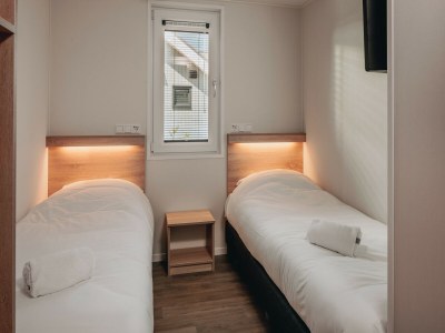 Holiday park Lodge in Zeeland near Nieuwvliet Beach - Features photo 4