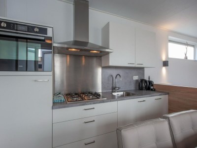 Holiday park Lodge in Nieuwvliet-Bad nahe Strand - Features photo 10