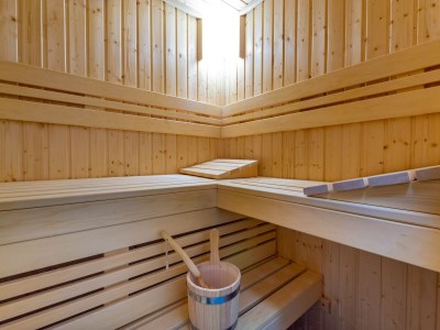 Holiday park Luxurious Chalet in Obertraun with Pool - Outdoor photo 30