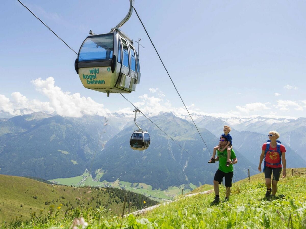 Apartment Apartment in Hohe Tauern near Wildkogel Arena - Outdoor photo 2
