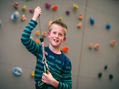 Holiday park Bungalow in Weerterbergen with Garden & Fireplace - Outdoor photo 35