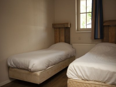 Holiday park Bungalow in Netherlands with Flexible Group Space - Features photo 8