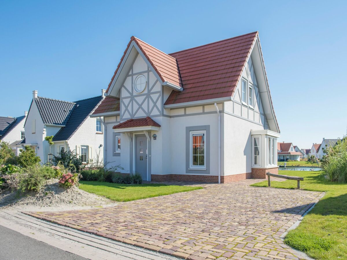 Holiday park Villa in Cadzand-Bad near North Sea Beach