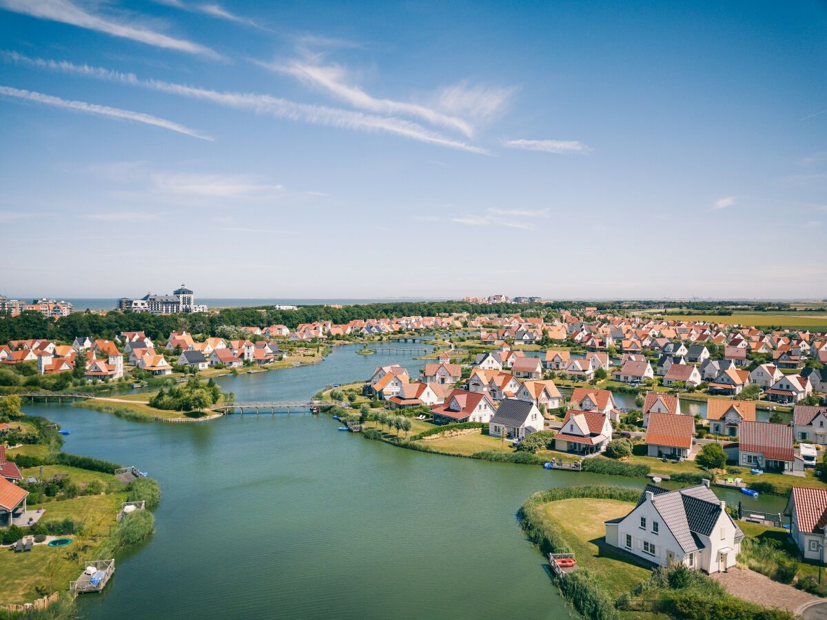 Holiday park Villa in Cadzand-Bad near North Sea Beach - Outdoor photo 3