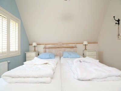 Holiday park Villa im Wieringer Stil mit Whirlpool - Features photo 15