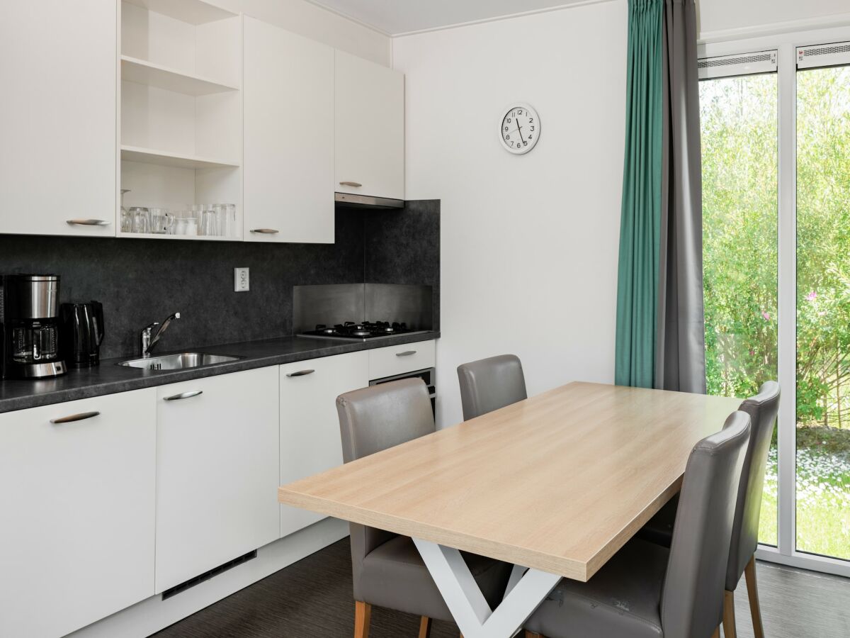 Holiday park Lodge in Zeebad near the Beach - Features photo 4