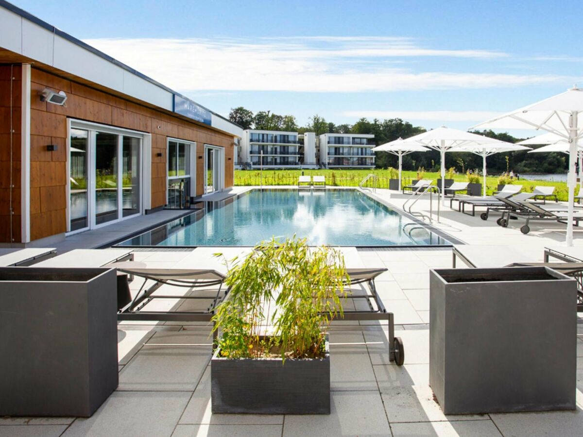 Holiday park Appartements im Maremuritz Yachthafen Resort - Outdoor photo 5