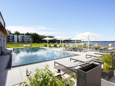 Holiday park Appartements im Maremuritz Yachthafen Resort - Outdoor photo 4
