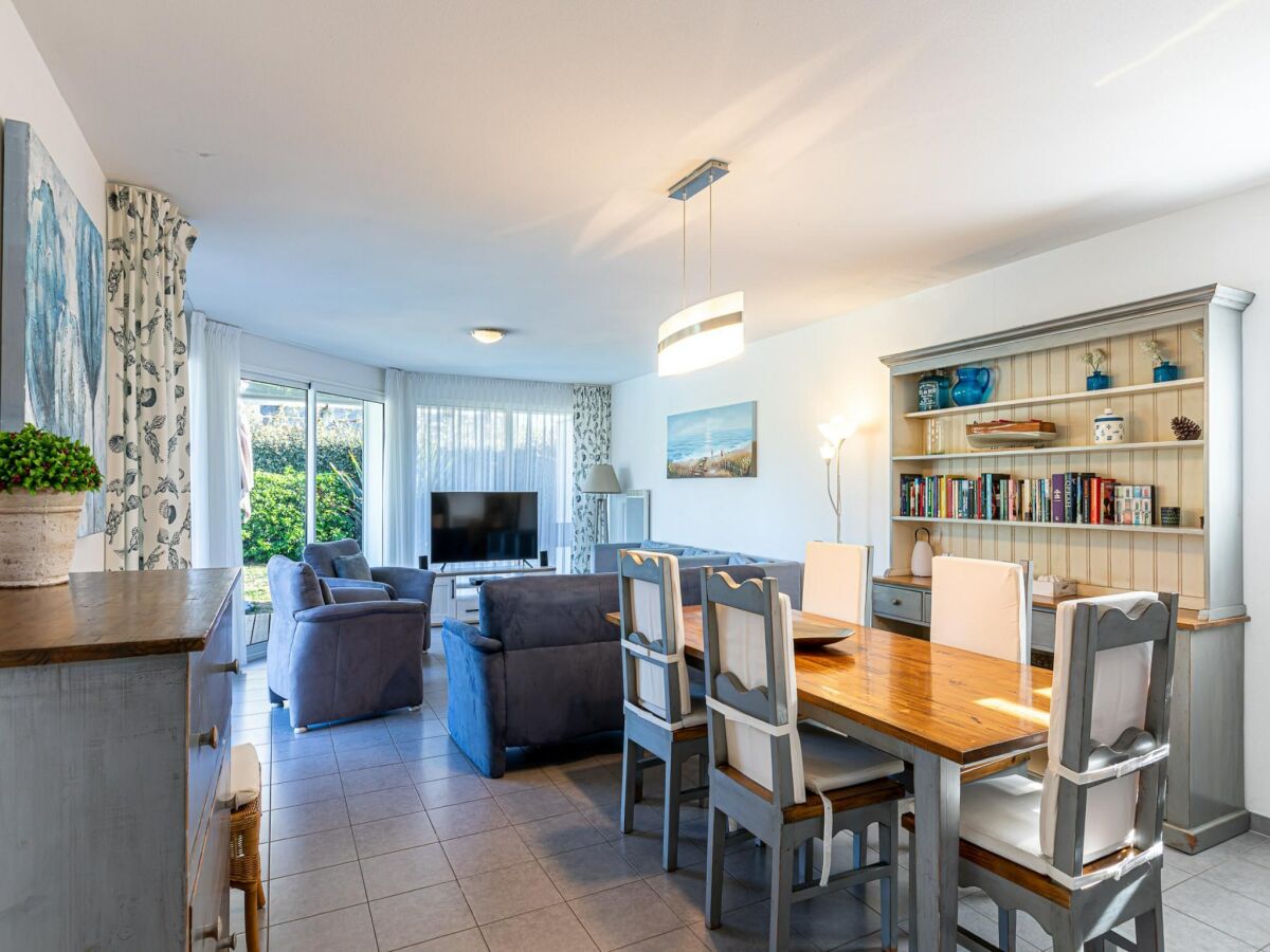 Holiday park Villa in France with Private Pool & Garden - Features photo 5