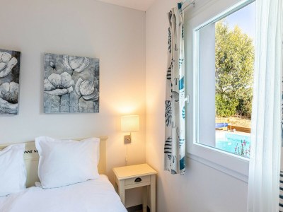 Holiday park Villa in France with Private Pool & Garden - Features photo 6