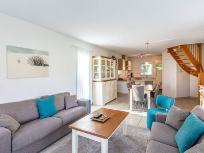 Holiday park Villa in France with Private Pool & Garden - Outdoor photo 24