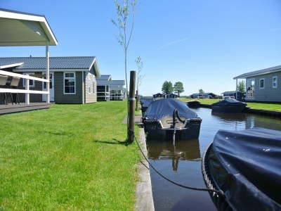 Holiday park Lakeside Cottage with Boat - Outdoor photo 3
