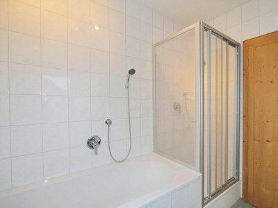 Holiday house Chalet in Mühltal near Kitzbühel Ski Slopes - Features photo 7