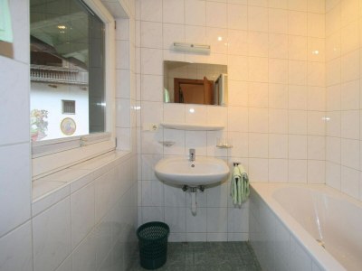 Holiday house Chalet in Mühltal near Kitzbühel Ski Slopes - Features photo 11