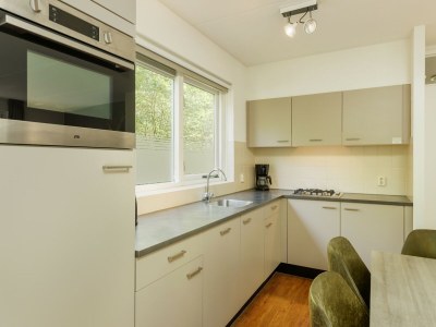 Holiday park Hoenderloo Getaway with Pool - Features photo 5