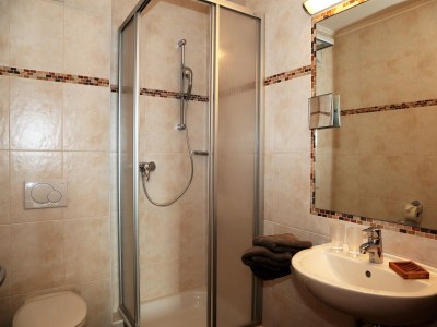 Apartment Apartment in Hochkrimml near Ski Slopes - Features photo 9