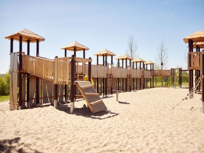 Holiday park Ferienhaus im Van der Valk Resort in Linstow - Outdoor photo 7