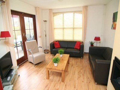 Holiday park Chalet in Texel near Dunes & Water - Features photo 14