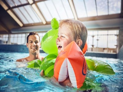 Holiday park Chalet in Texel by the Dunes & Water - Outdoor photo 6