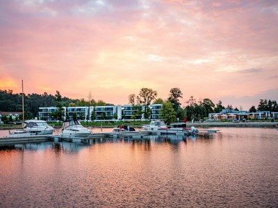 Holiday park Appartements im Maremuritz Yachthafen Resort - Outdoor photo 6
