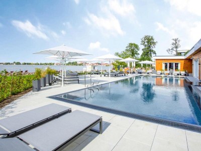 Holiday park Appartements im Maremuritz Yachthafen Resort - Outdoor photo 8