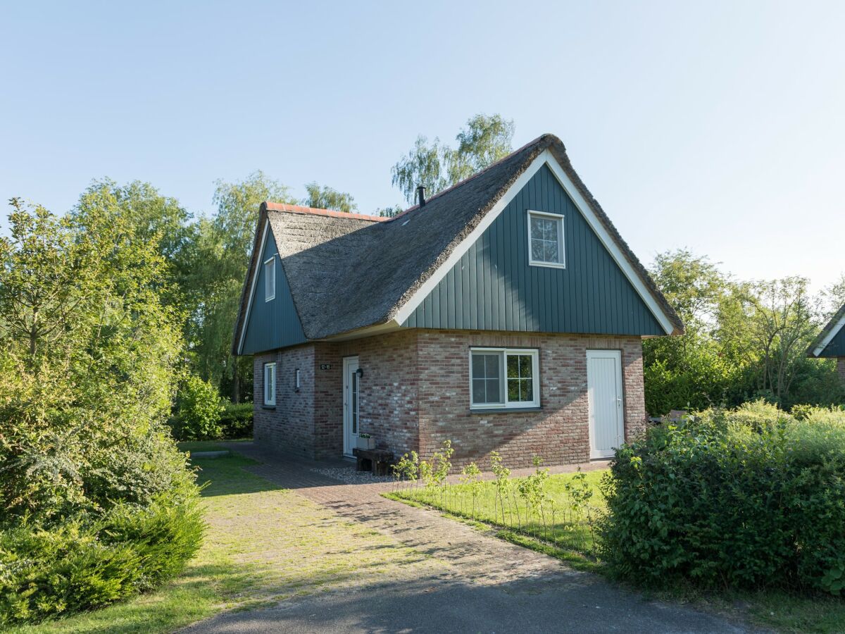 Holiday park Reetgedeckte Villa im Nationalpark - Outdoor photo 3