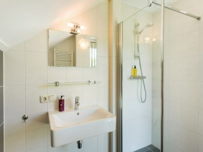 Holiday park Luxury villa with shared pool - Features photo 11