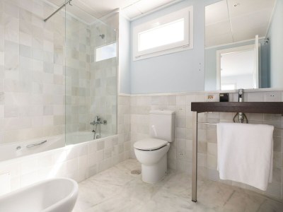 Holiday park Coastal Bliss with Pool - Features photo 17