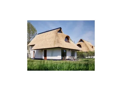 Holiday park Ferienhaus im Van der Valk Resort in Linstow in Dobbin-Linstow - Holiday park