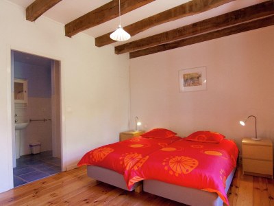 Holiday park Ferienhaus in Saint-Léonard mit Pool - Features photo 21