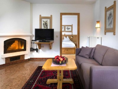 Holiday park Apartment in Matrei with view - Features photo 15