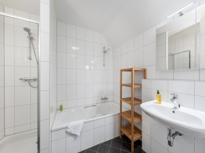 Holiday park Spacious Farmhouse Near Beach - Features photo 8