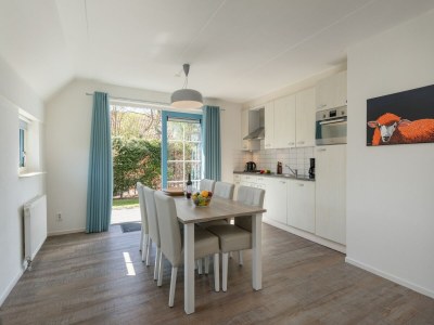 Holiday park Spacious Farmhouse Near Beach - Features photo 9