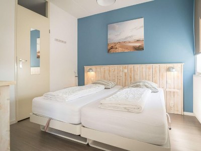 Holiday park Texel Escape with Balcony in Den Burg - Holiday park