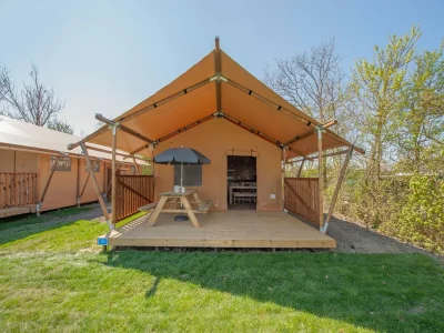 Holiday park Safari Tent near Biesbosch & Breda - Holiday park