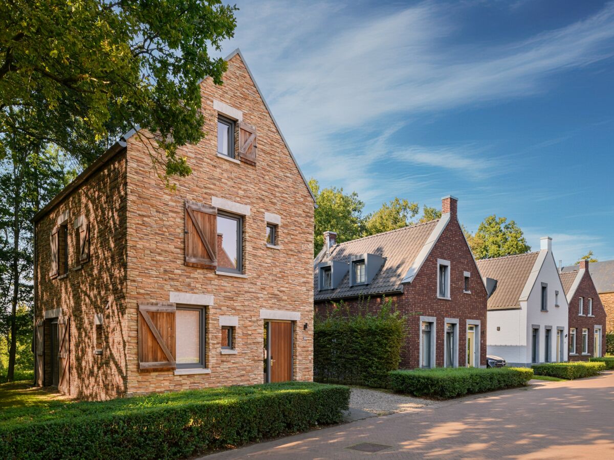 Holiday park Luxury Villa in Maastricht - Outdoor photo 2