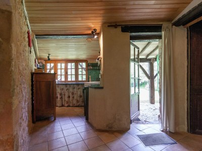 Holiday park Charming Estate Dordogne with Pool - Features photo 18