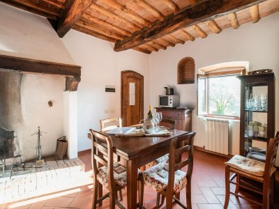 Holiday park Wine Tastings, Hills and Tuscan home - Features photo 18