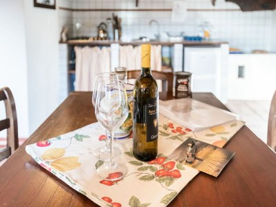 Holiday park Wine Tastings, Hills and Tuscan home - Features photo 26